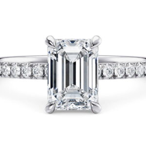 aria esmeralda banda rosa